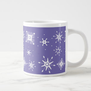 Lila Schneeflocken Geometrische Winterfeiertage Jumbo-Tasse