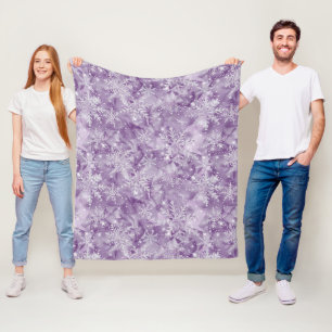 Lila Schneeflockenmuster Fleecedecke