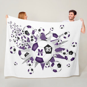 lila schwarze Fußballbälle: Mädchen benennen Fleecedecke