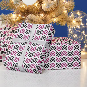 Lila Schwarzes Chevron-Geometrisches Muster  Geschenkpapier