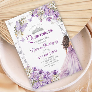 Lila Silber Blumen Schmetterling Quinceañera Einladung