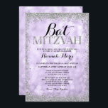 Lila Silver Imitate Glitzer Lights Bat Mitzvah Einladung<br><div class="desc">Feiern Sie stilvoll mit dieser modernen Bat Mitzvah-Einladung,  mit einem lila lila Licht Hintergrund mit einem Imitat silber Glitzer Rand. Designs sind flache gedruckte Illustrationen/Grafiken - NICHT AKTUELLER GLITZER.</div>