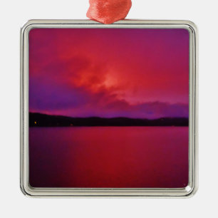 Lila Sonnenuntergang in heiß rosa auf dem Arrowhad Silbernes Ornament