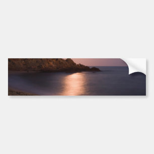 Lila Sonnenuntergangstrand Katalonien, Spanien Autoaufkleber