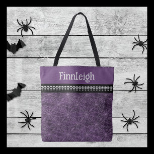 Lila Spinnennetz mit Totenköpfen und personalisier Tasche