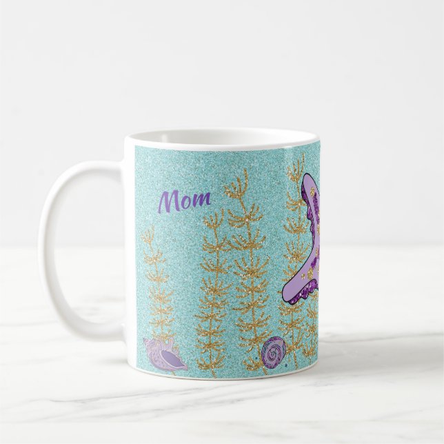 Lila Starfisch unter der Tasse der Mama (Links)