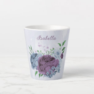 Lila staubblaue Blütenblume Milchtasse