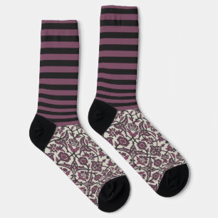 Lila Streifen und Blumenmuster, heimlich wild Socken