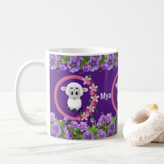 Lila Tasse der Schafe (Mit Donut)