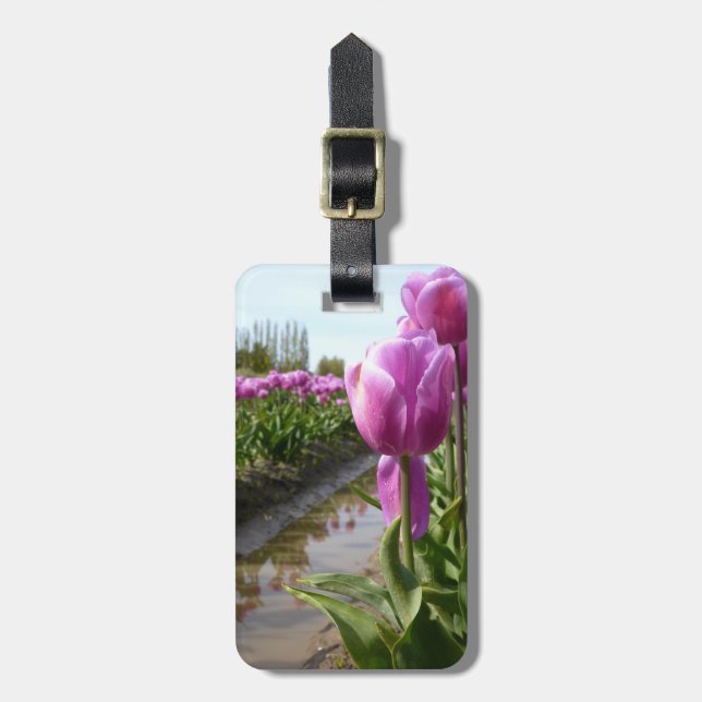 Lila Tulpe-Felder u. Reflexionen Gepäckanhänger (Vorderseite vertikal)