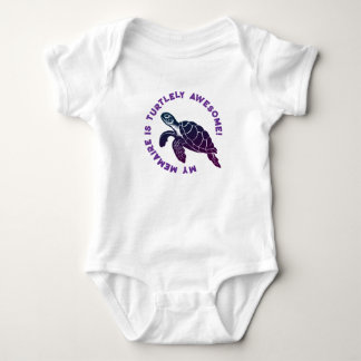 Lila Turtle MEMAIRE Baby Strampler