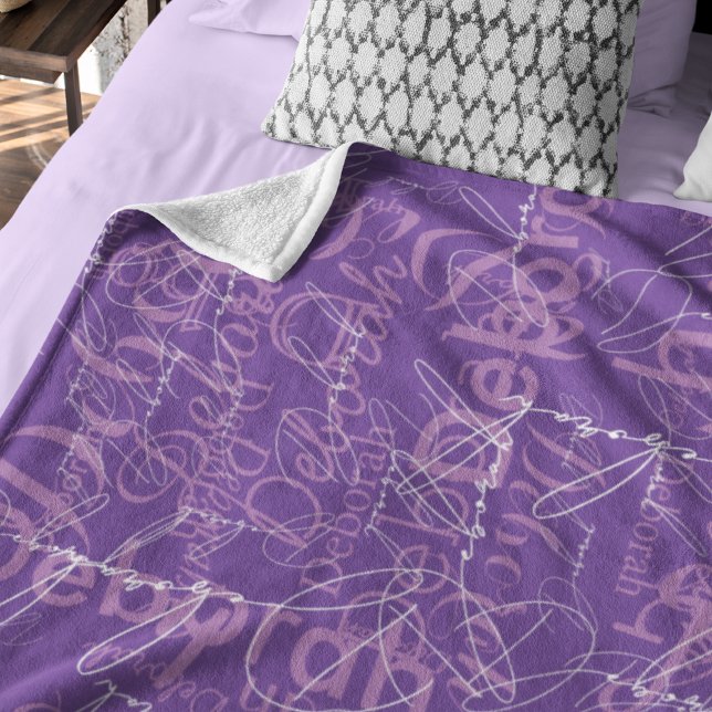 Lila Typografie für sie Fleecedecke (Von Creator hochgeladen)