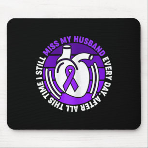 Lila Überdosierung von Ribbon Aufmerksamkeit Miss Mousepad