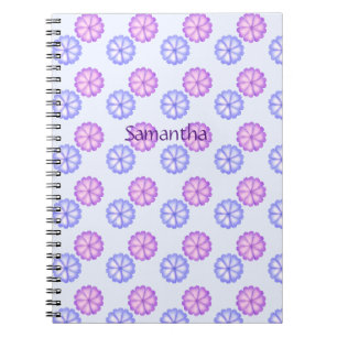 Lila und blaue Blumen Notizblock