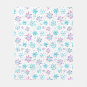 Lila und blaue Winterschneeflocken Fleecedecke