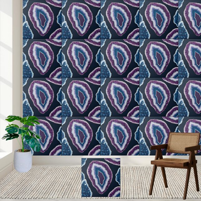 Lila und blaues Geode-Muster Fliese (Purple and Blue Geode Slice Pattern Tile)