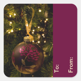 Lila und Burgund Weihnachts-Bauble-Geschenketikett Quadratischer Aufkleber