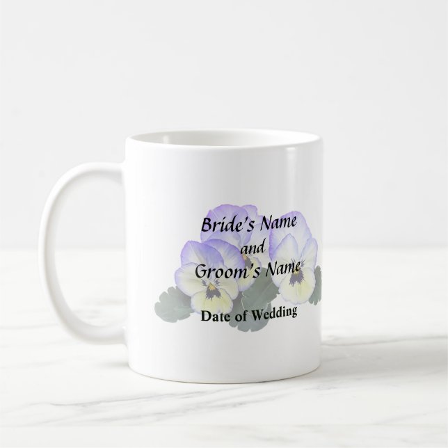 Lila und Creme Stiefmütterchen Kaffeetasse (Links)