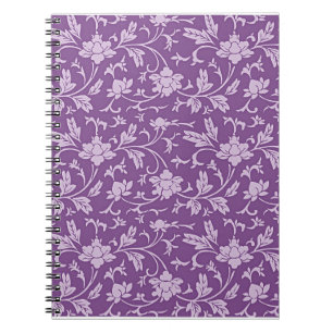 Lila und lavendelfarbenes Blumenmuster Notizblock