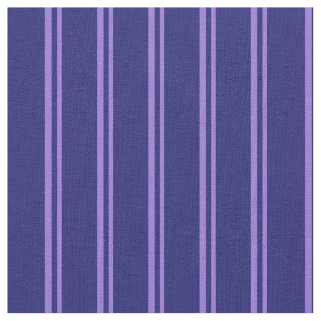 Lila- und Mitternachtsblau gefärbtes Muster Stoff (Nahaufnahme)
