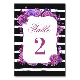 Lila und rosa Blumenhochzeit. Schwarze Streifen Tischnummer