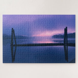 Lila und rosa Sonnenaufgang Wasser Landschaft Refl
