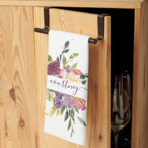 Lila und rote Wasserfarbe florale personalisiert   Geschirrtuch