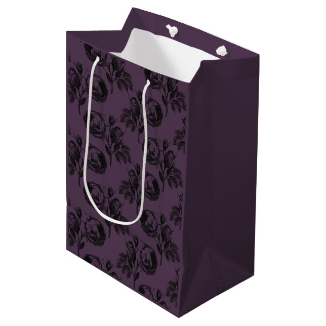 Lila und schwarz-gotisches Blumenmuster Halloween Mittlere Geschenktüte (Vorderseite Schrägansicht)