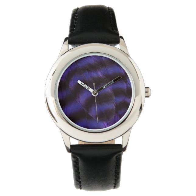 Lila und schwarze Federn Armbanduhr (Vorderseite)