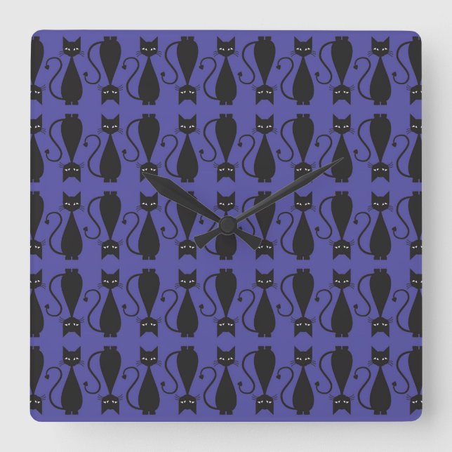 Lila und schwarzes Goth Cat Muster Quadratische Wanduhr (Vorderseite)