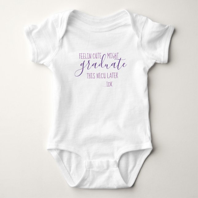 Lila und weiße Präemie NICU Abschluss Baby Strampler (Vorderseite)
