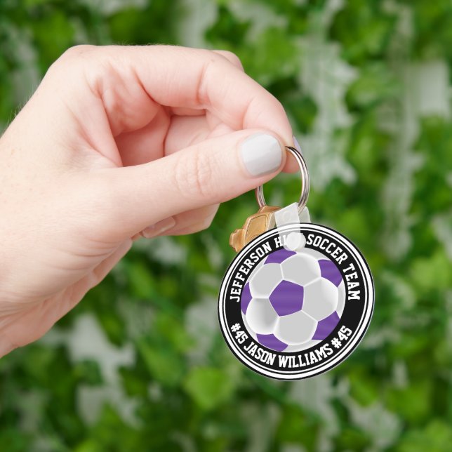 Lila und weißer Fußball ⚽ Schlüsselanhänger (Hand)