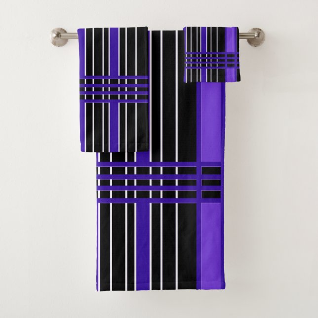 Lila vertikale Streifen Badhandtuch Set (Insitu)