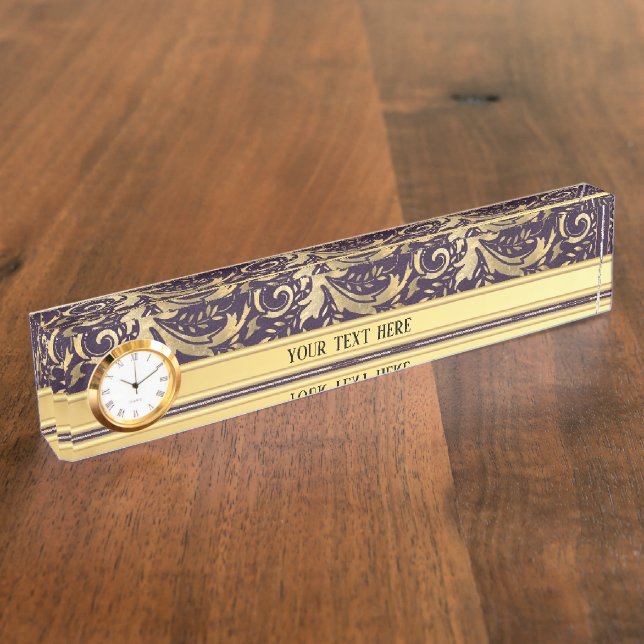 Lila Vintages Verziertes Gold Namensplakette (Seite)