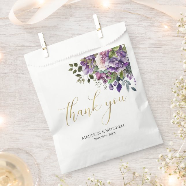Lila Violet Watercolor Bouquet Gold Script Geschenktütchen (Ausgeschnitten)
