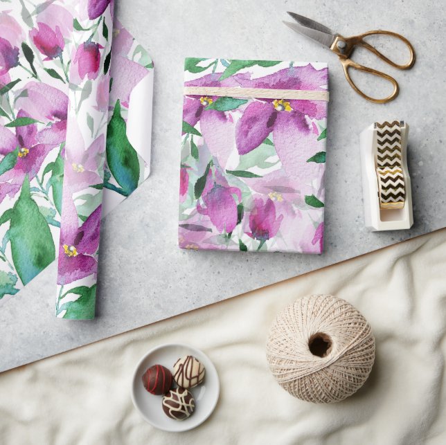 Lila Violett Wasserfarbe Blütenhandbemalt Geschenkpapier (Kunsthandwerk)