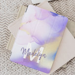 Lila Wasserfarbe Abstrakt Girly Luxe Monogram iPad Mini Hülle<br><div class="desc">Diese abstrakte lila Aquarellfarbe und das goldene Imitat bespritzen den Hintergrund mit Ihren individuellen Details.</div>