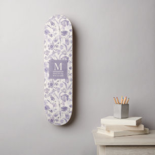 Lila Wasserfarbe Blumenmuster Skateboard