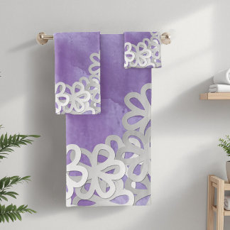Lila Wasserfarbe und weiße Blume Badhandtuch Set