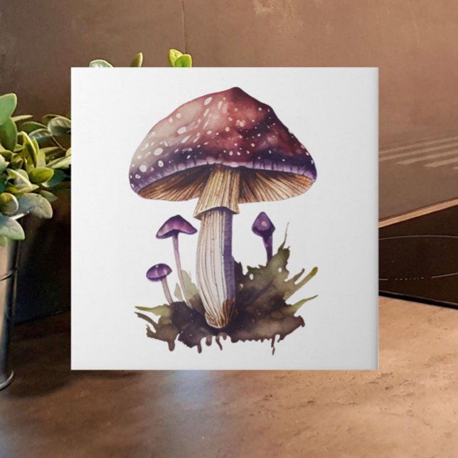 Lila Wasserfarbe Waldland Pilzsaal Kernstück Fliese (Add Cottagecore charm and coziness to your kitchen or bathroom with this purple mushroom tile.)