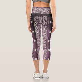 Lila weißer Karrer Polka Dock Damaskus Kunst Capri Leggings