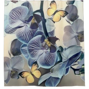 Lila, weißer Orchideenschmetterling Duschvorhang