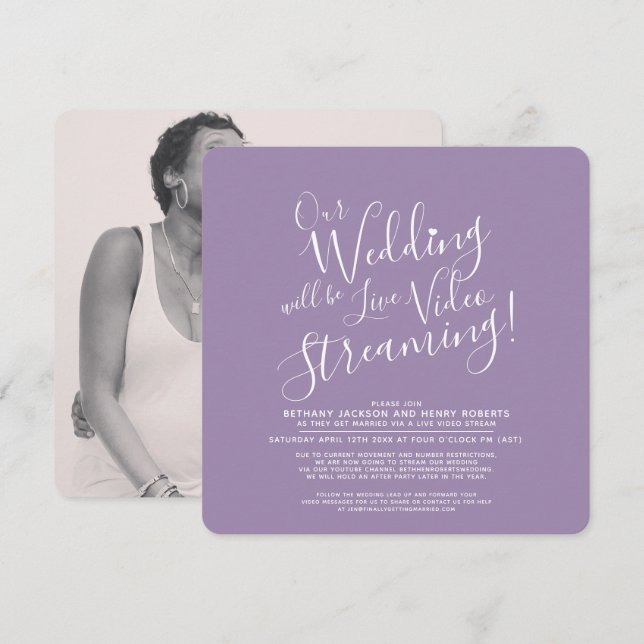 Lila weißes Foto Live Streaming Hochzeit Einladung (Vorne/Hinten)