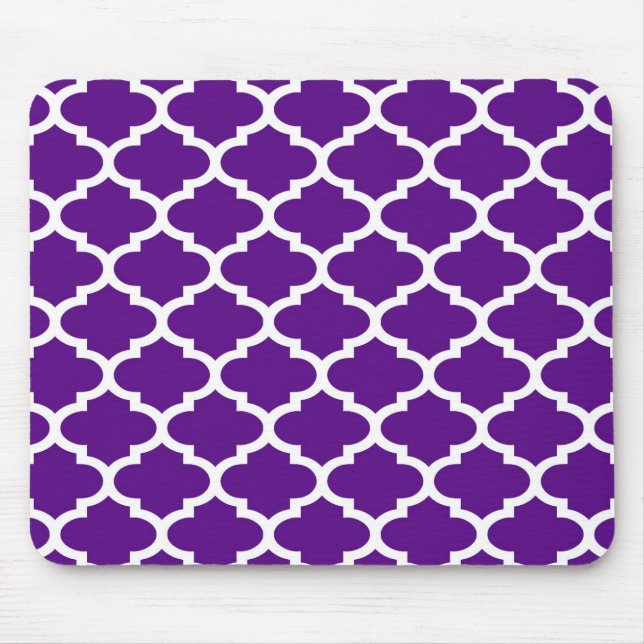 Lila weißes marokkanisches Quatrefoil Trellis Must Mousepad (Vorne)