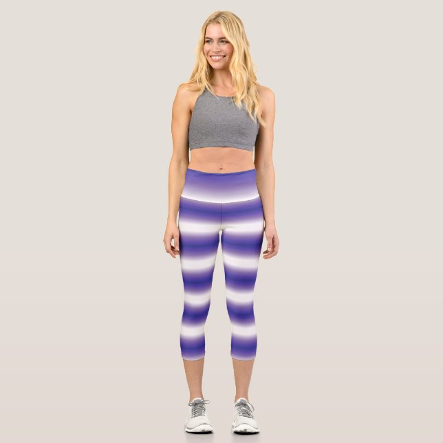 Lila Welle - glänzend Capri Leggings (Vorderseite)