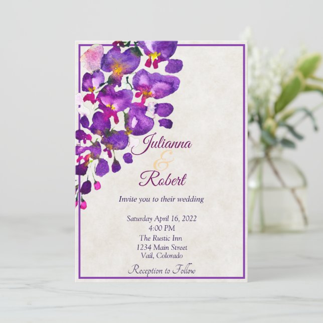 Lila Wisteria Budget Hochzeitseinladung Einladung (Stehend Vorderseite)