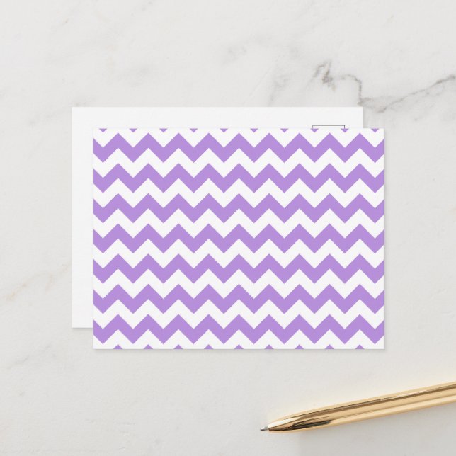 Lila Zigzag, Lila Zickzack, geometrisches Muster Postkarte (Vorderseite/Rückseite Beispiel)