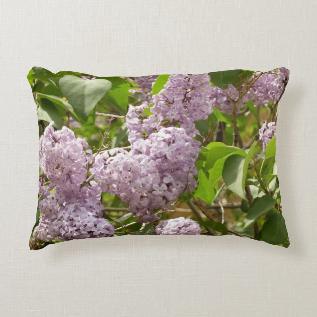 Lilac Bush Schöne Lila Frühlingsblumen Zierkissen (Vorderseite)