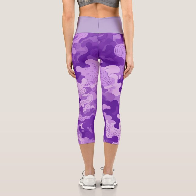 Lilac camo pattern  capri leggings (Rückseite)