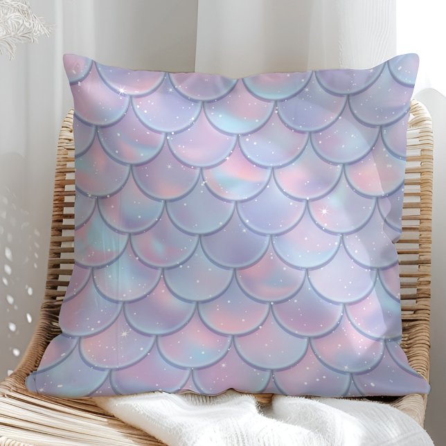 Lilac Holographic Mermaid Scales Kissen (Lilac Holographic Mermaid Scales Throw Pillow in a sunny rattan armchair.)